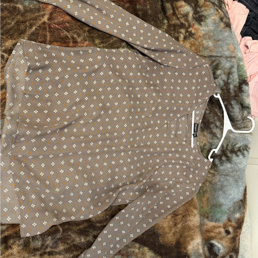 Patterned Long Sleeve Top